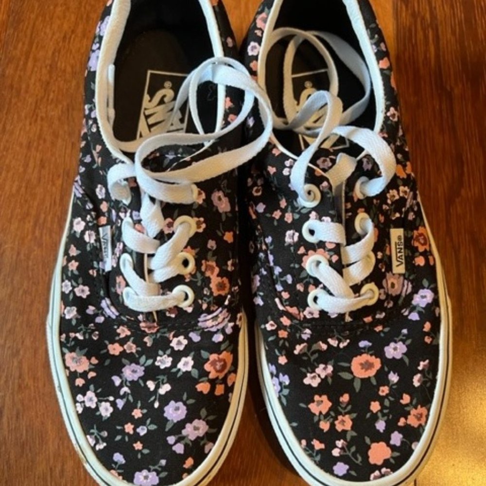 Vans, Size 7 & Cute Floral